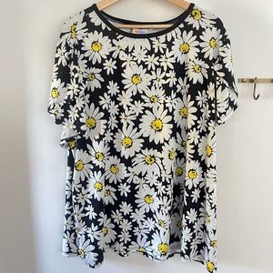Lularoe 3XL Floral Top